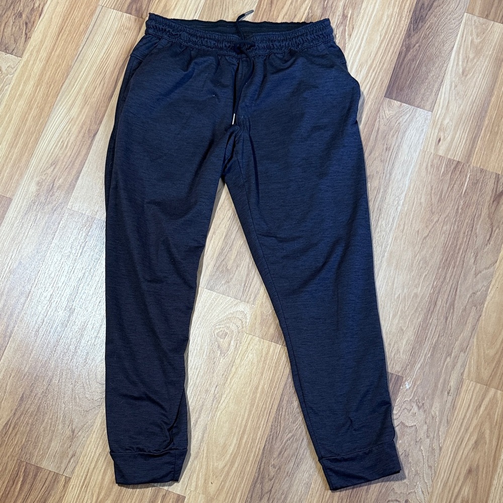 Zella athletic Black Jogger Pants medium men’s